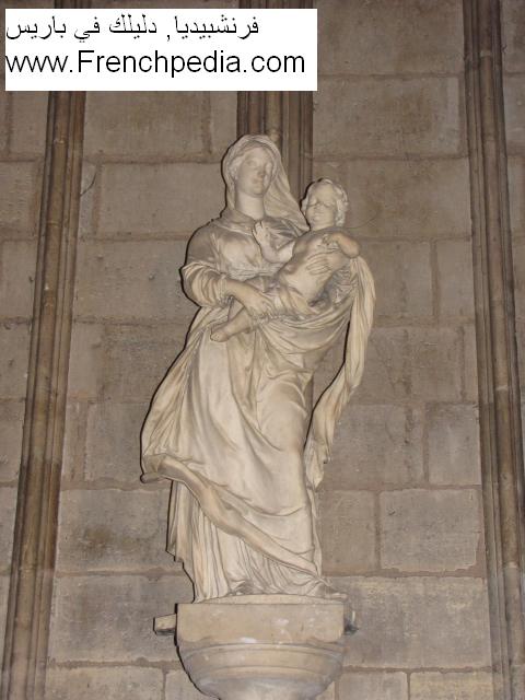  كنيسة نوتردام- تمثال سيدتنا مريم العذراء